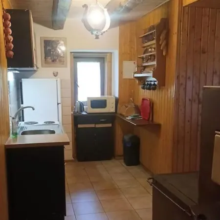 Husarik Koliba Чадца